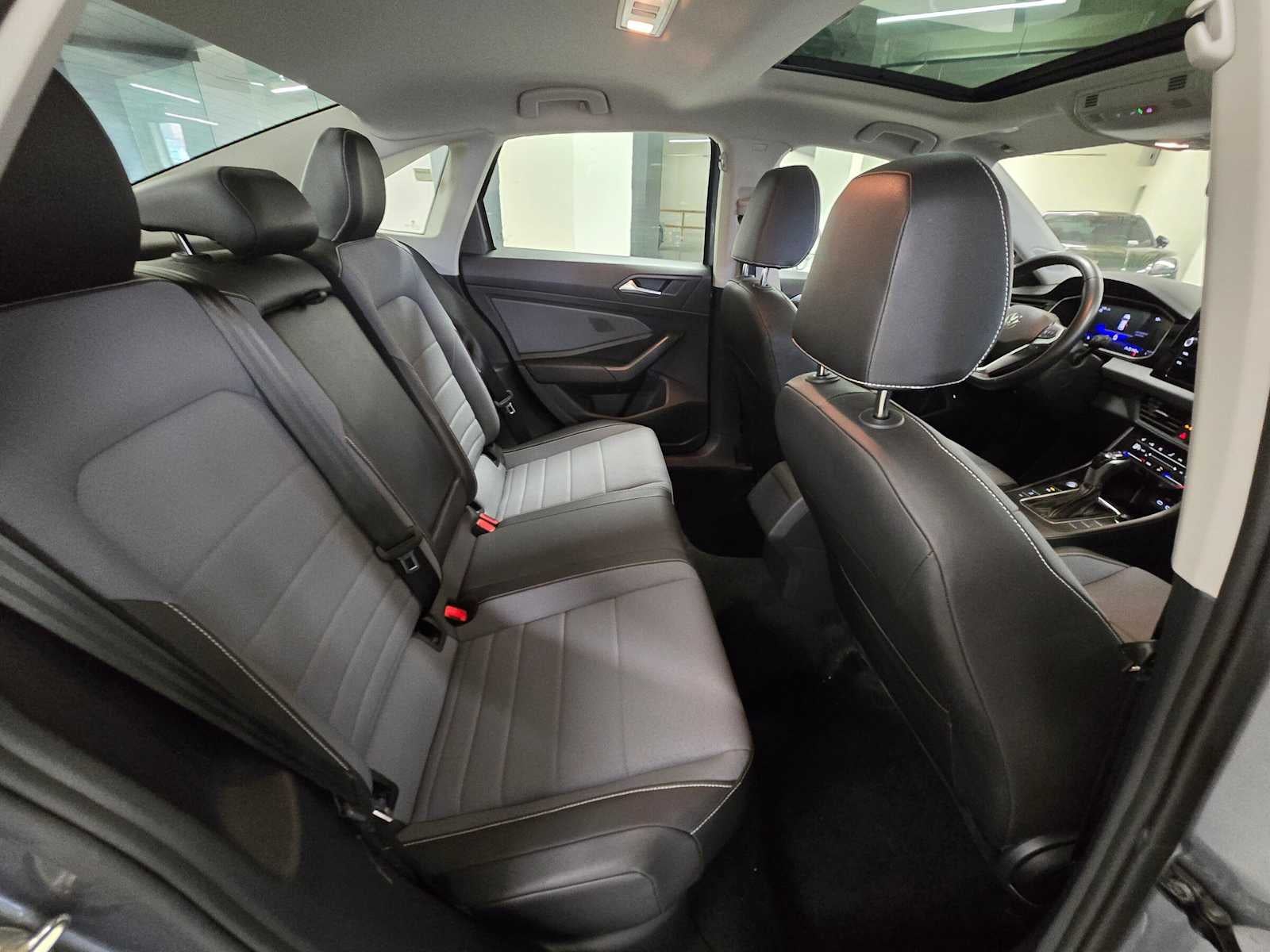 2025 Volkswagen Jetta SE