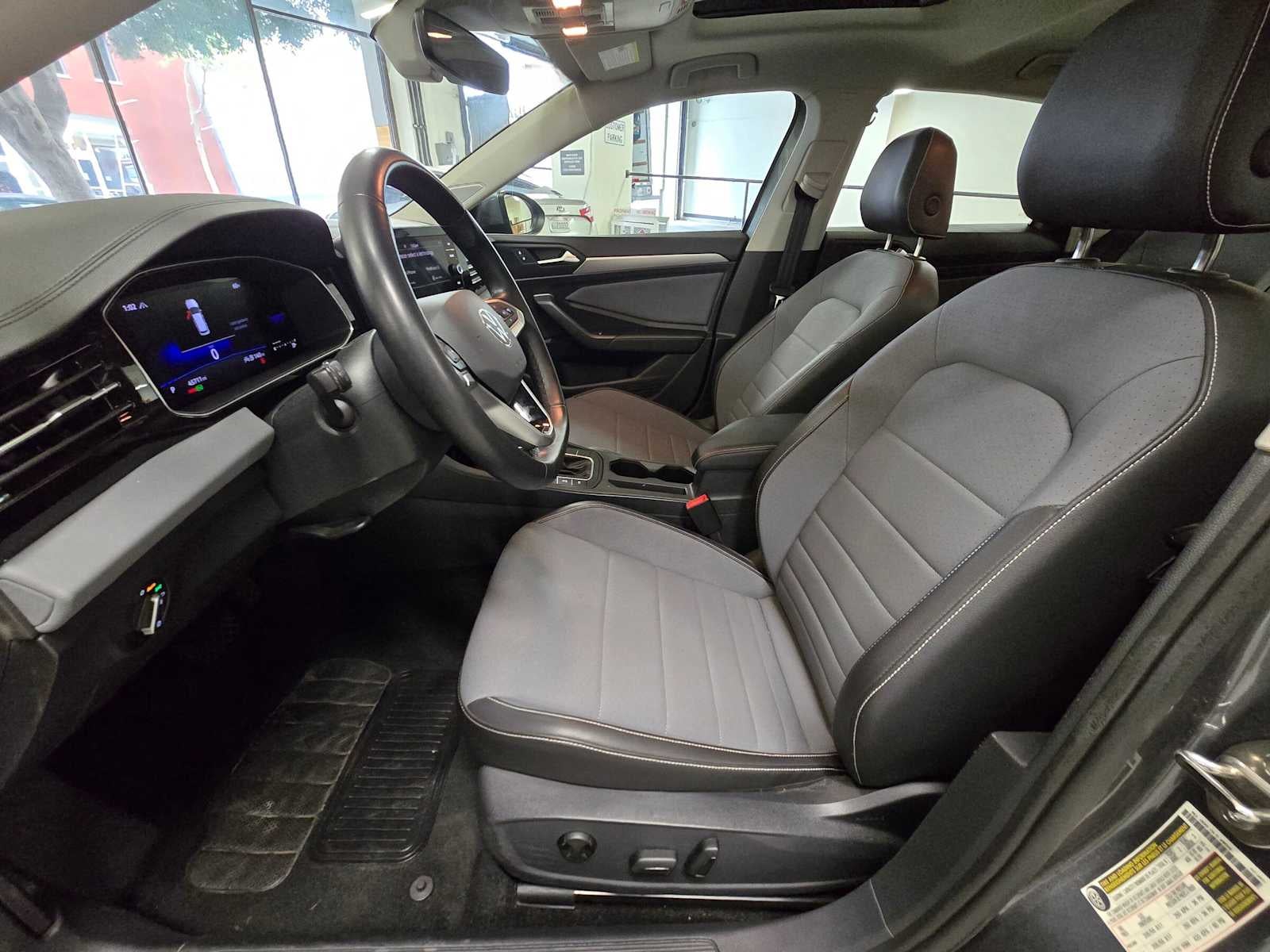 2025 Volkswagen Jetta SE