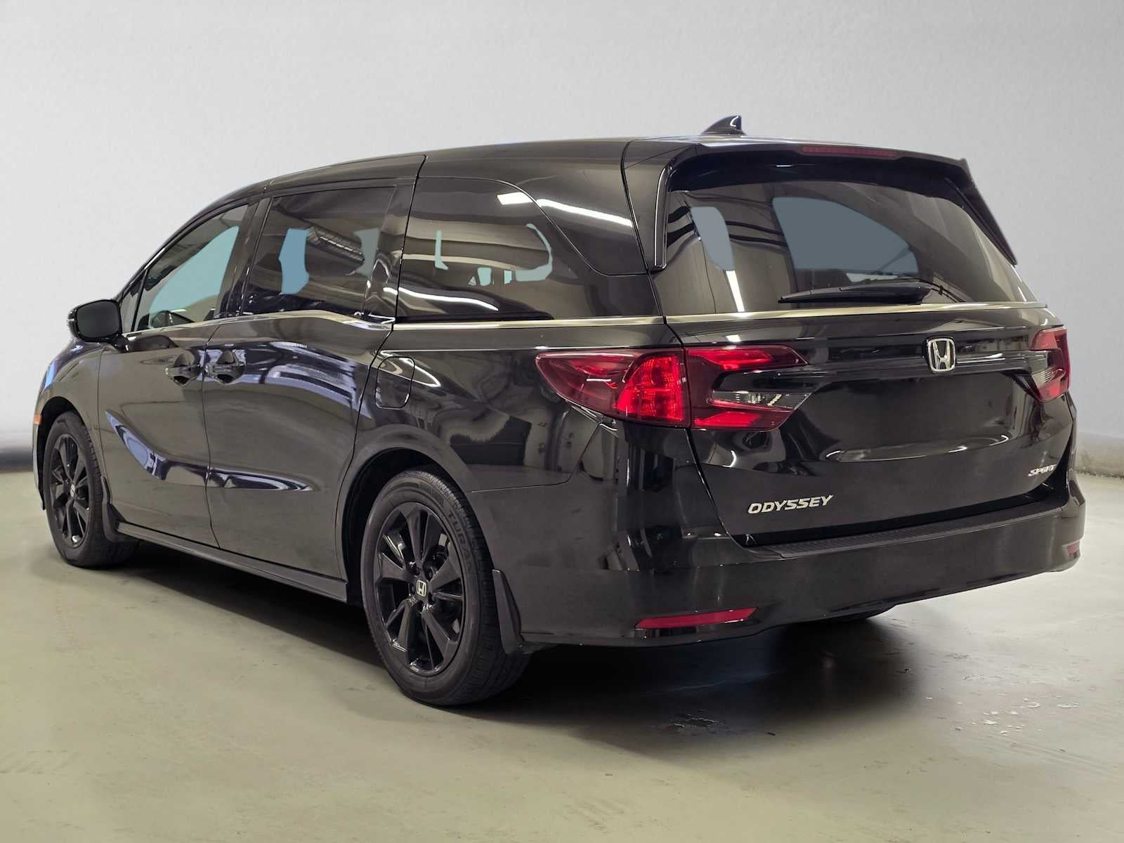 2023 Honda Odyssey Sport