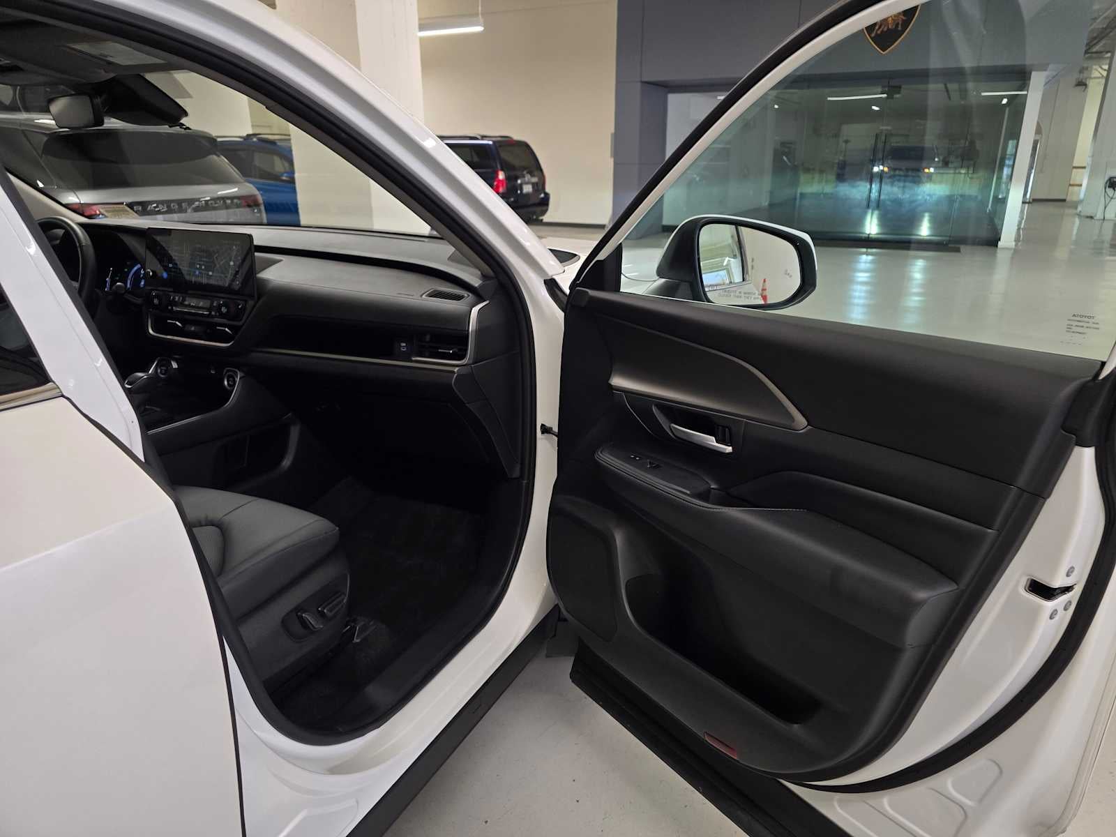 2025 Toyota Grand Highlander Hybrid XLE