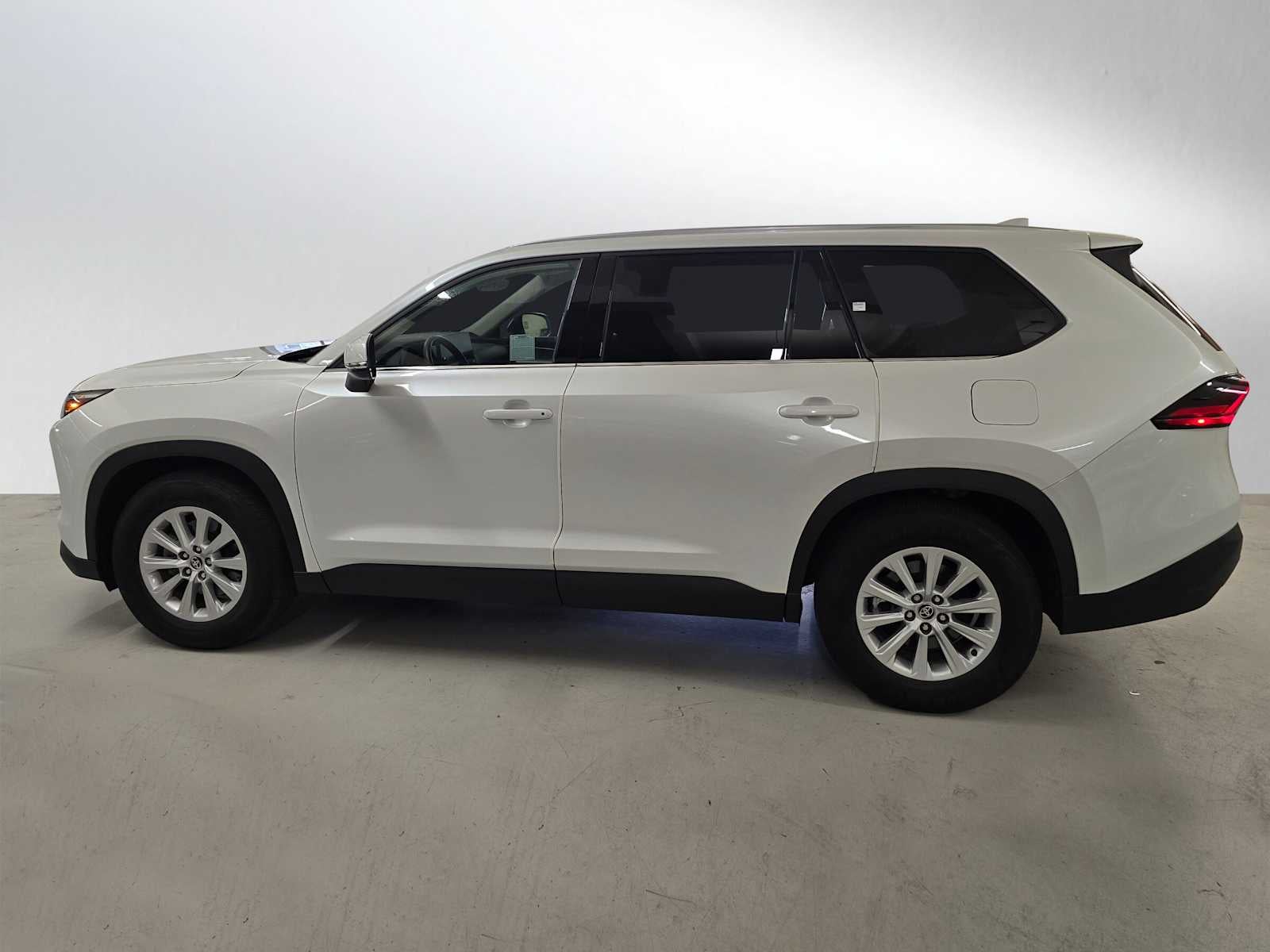 2025 Toyota Grand Highlander Hybrid XLE