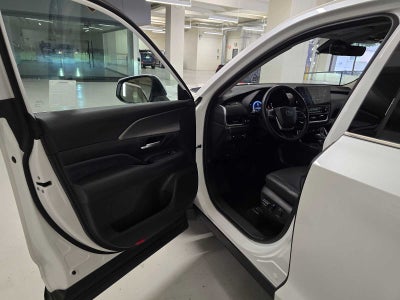 2025 Toyota Grand Highlander Hybrid XLE
