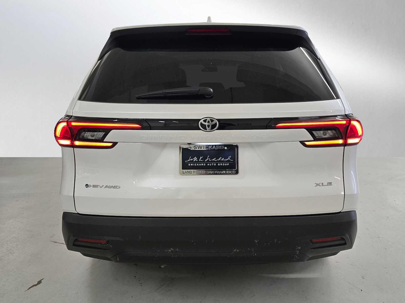 2025 Toyota Grand Highlander Hybrid XLE