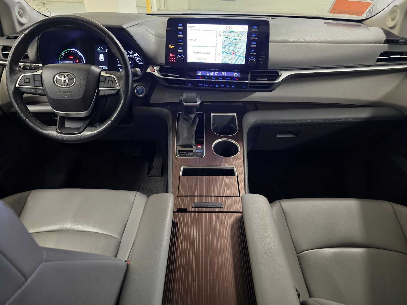 2021 Toyota Sienna XLE