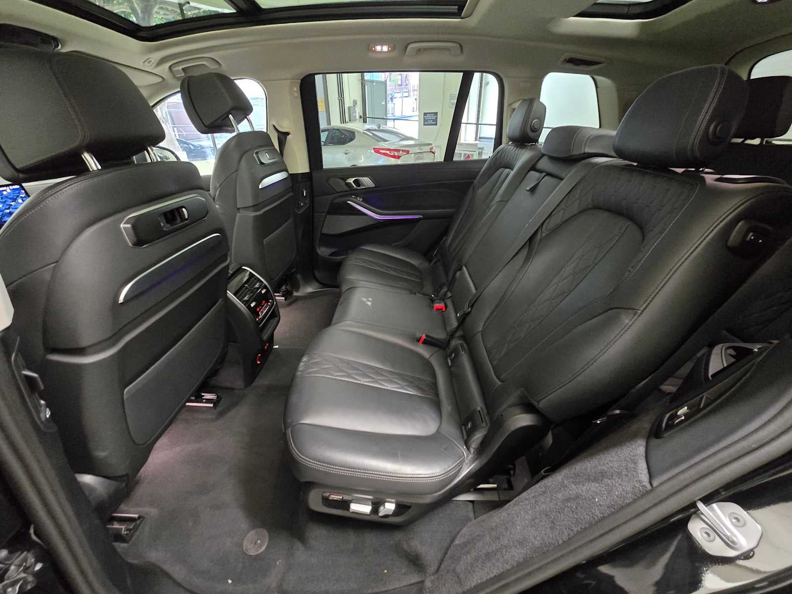 2025 BMW X7 xDrive40i xDrive40i