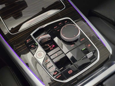 2025 BMW X7 xDrive40i xDrive40i