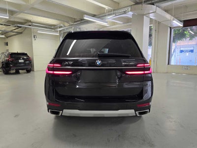 2025 BMW X7 xDrive40i xDrive40i