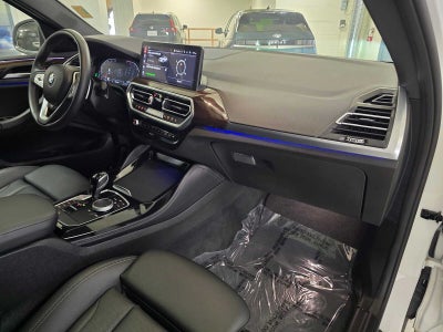 2025 BMW X4 xDrive30i xDrive30i