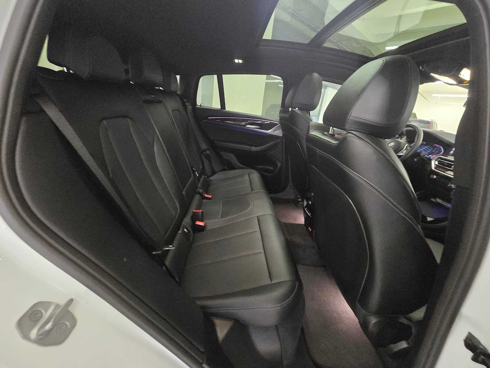 2025 BMW X4 xDrive30i xDrive30i