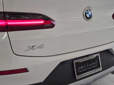 2025 BMW X4 xDrive30i xDrive30i