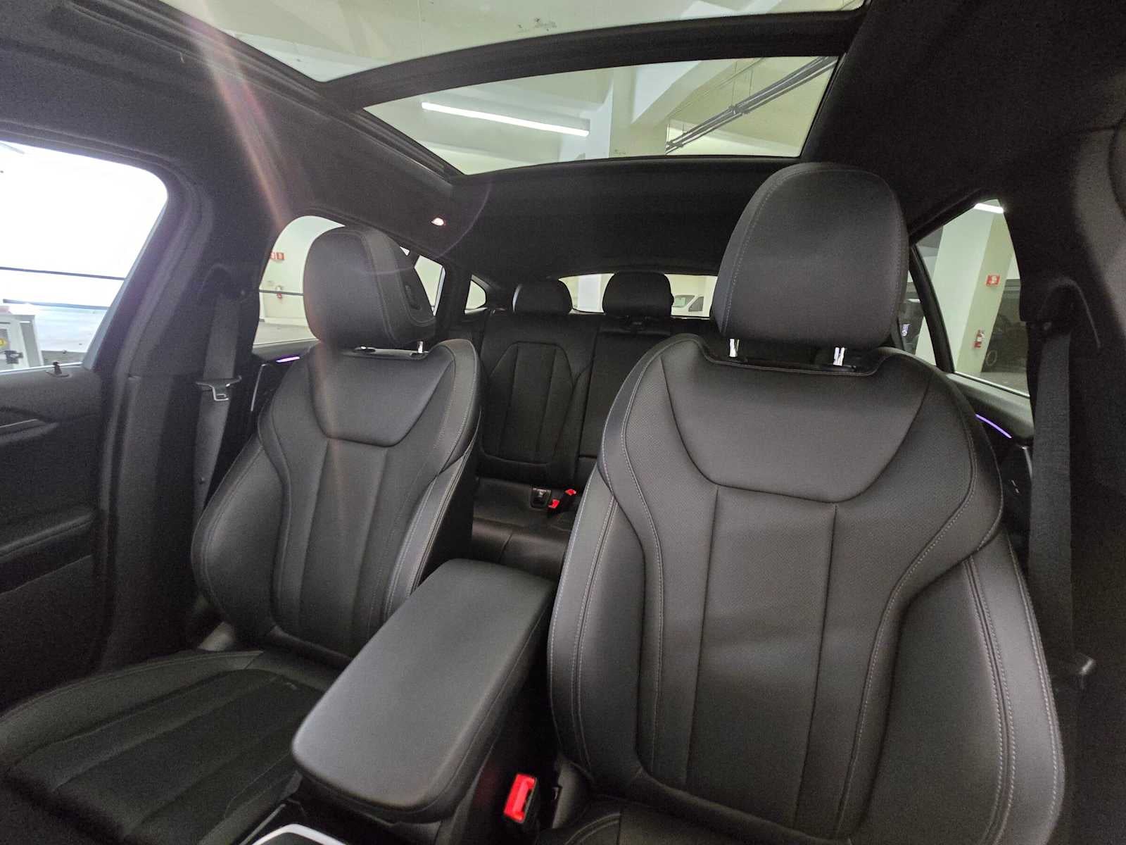 2025 BMW X4 xDrive30i xDrive30i