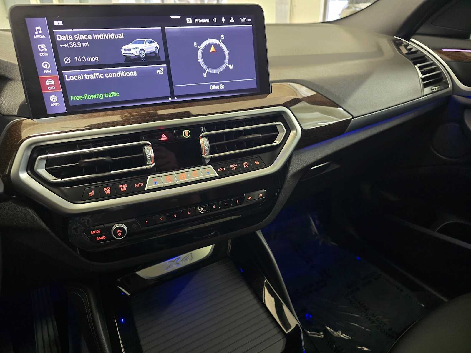 2025 BMW X4 xDrive30i xDrive30i