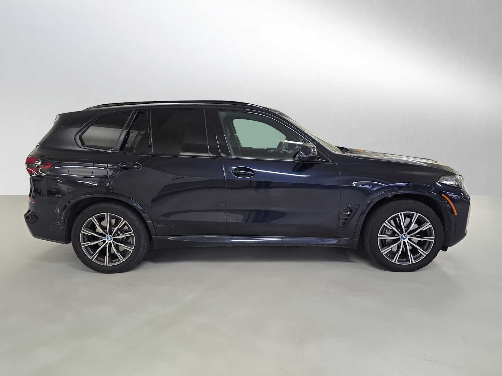 2024 BMW X5 xDrive50e xDrive50e