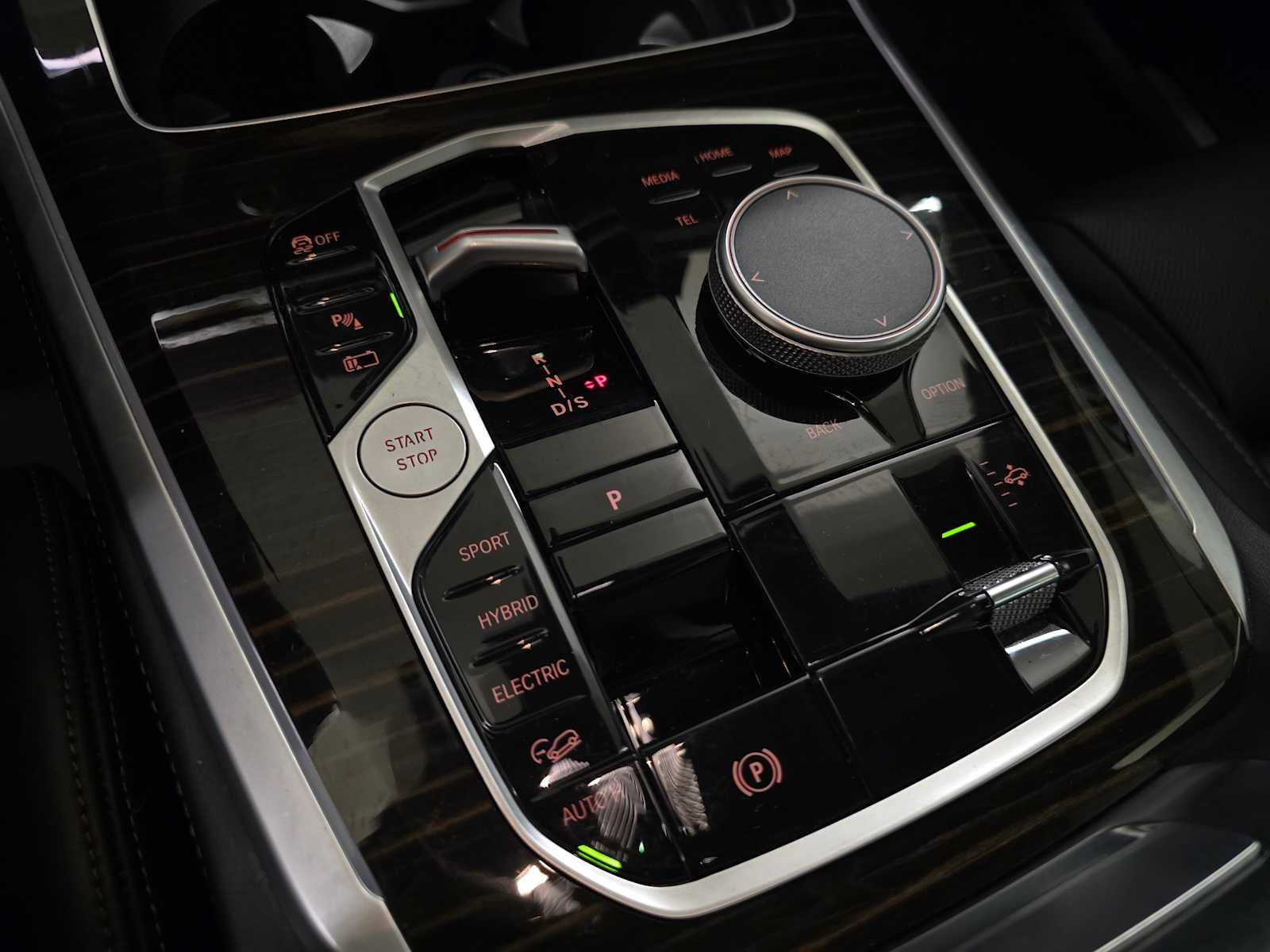 2025 BMW X5 xDrive50e