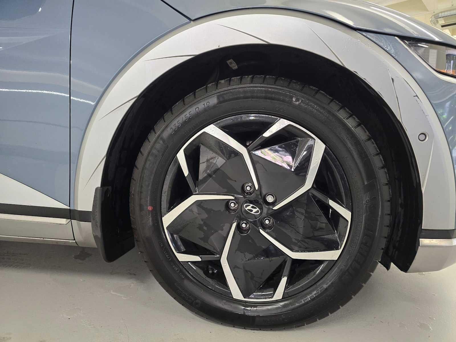 2024 Hyundai IONIQ 5 Limited