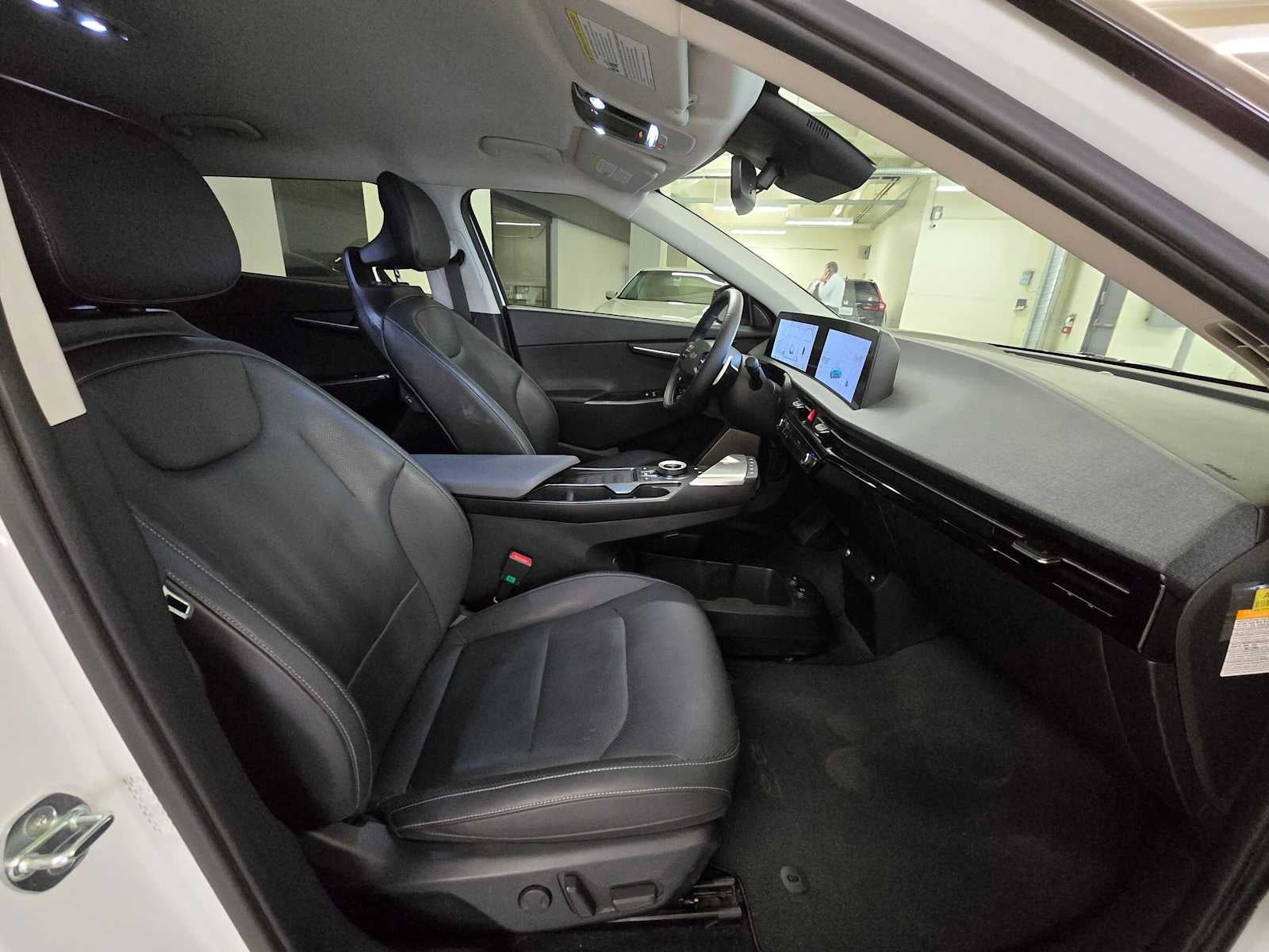 2023 Kia EV6 Wind