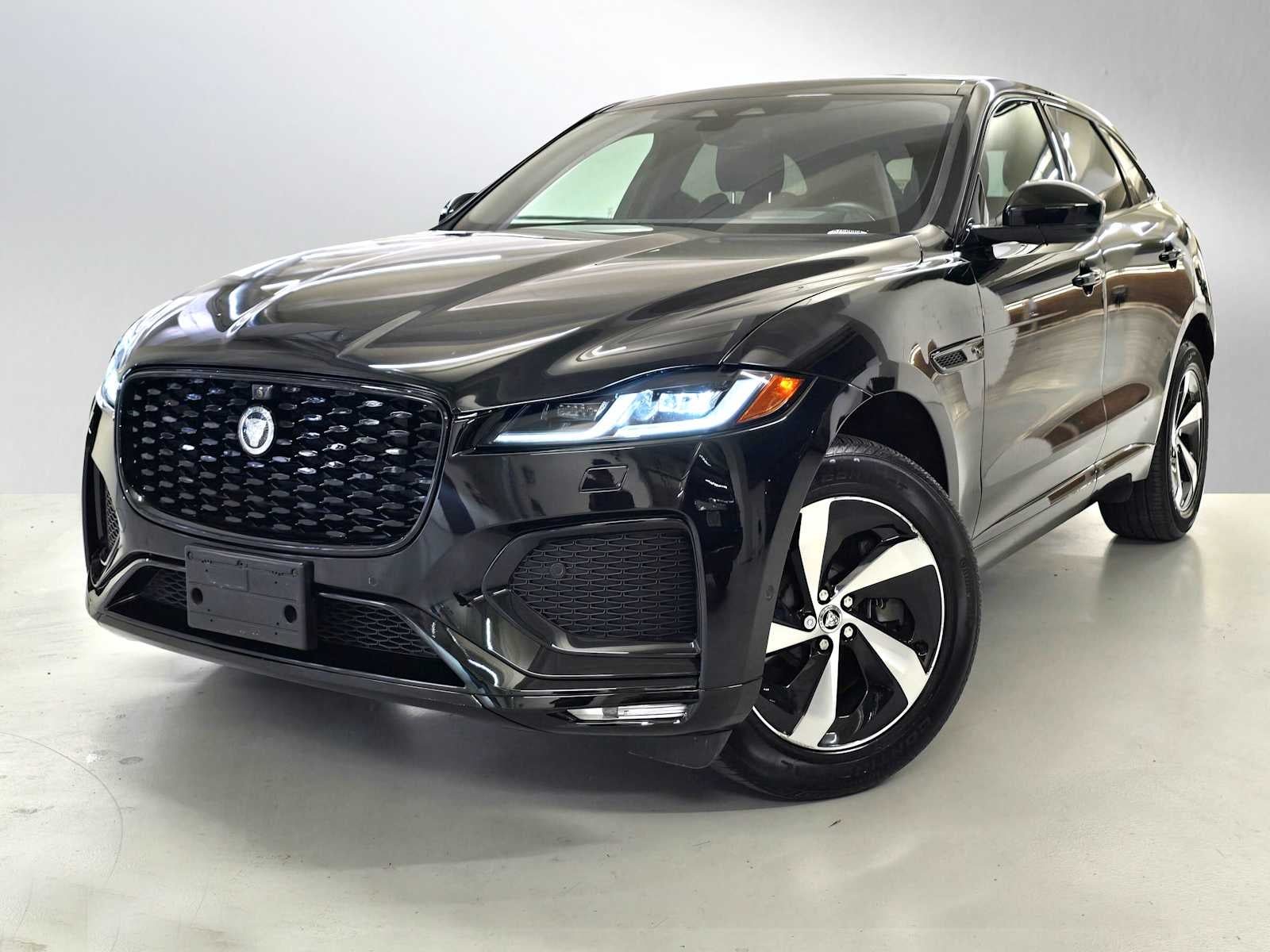 2026 Jaguar F-PACE R-Dynamic S