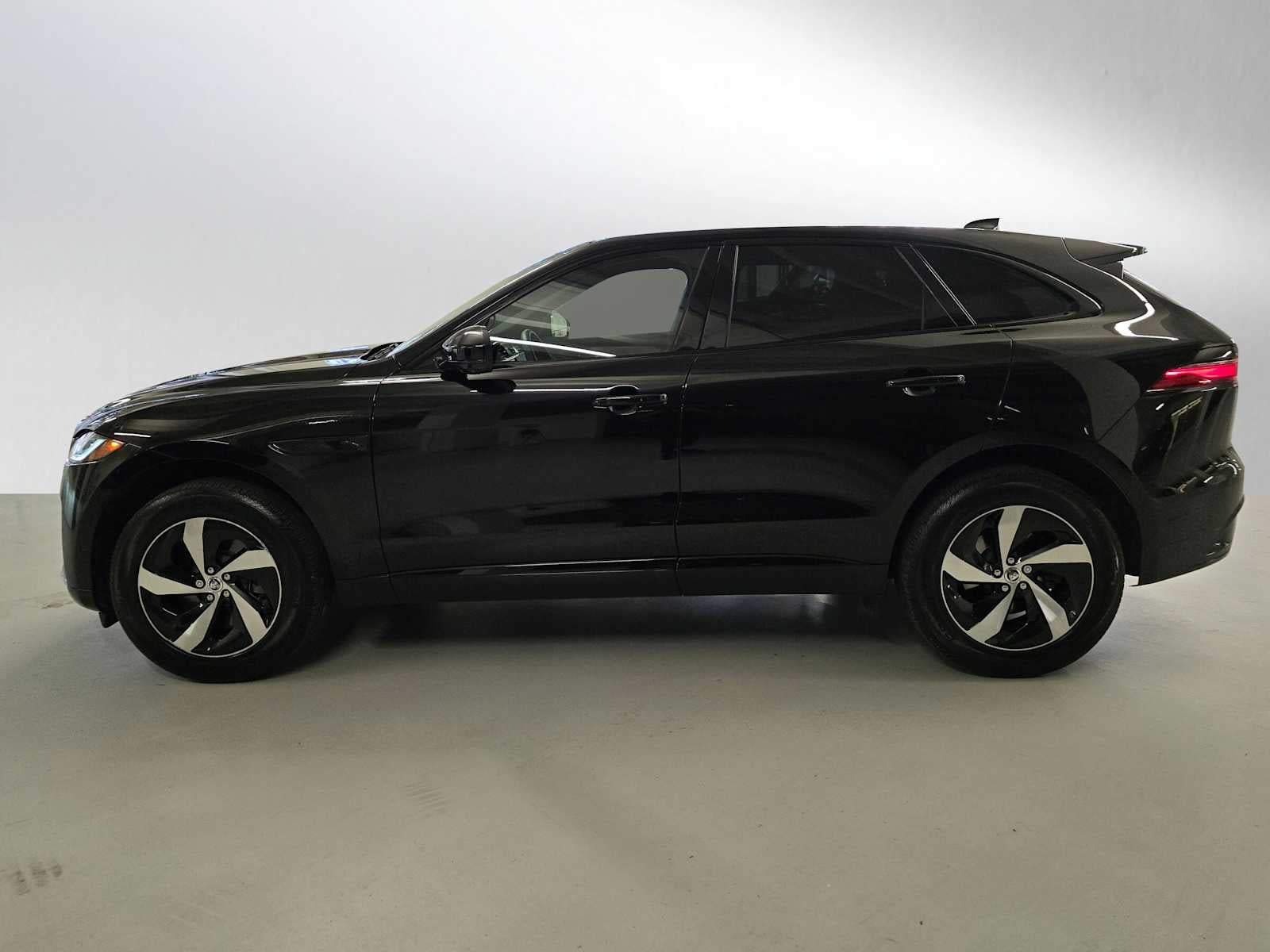 2026 Jaguar F-PACE R-Dynamic S
