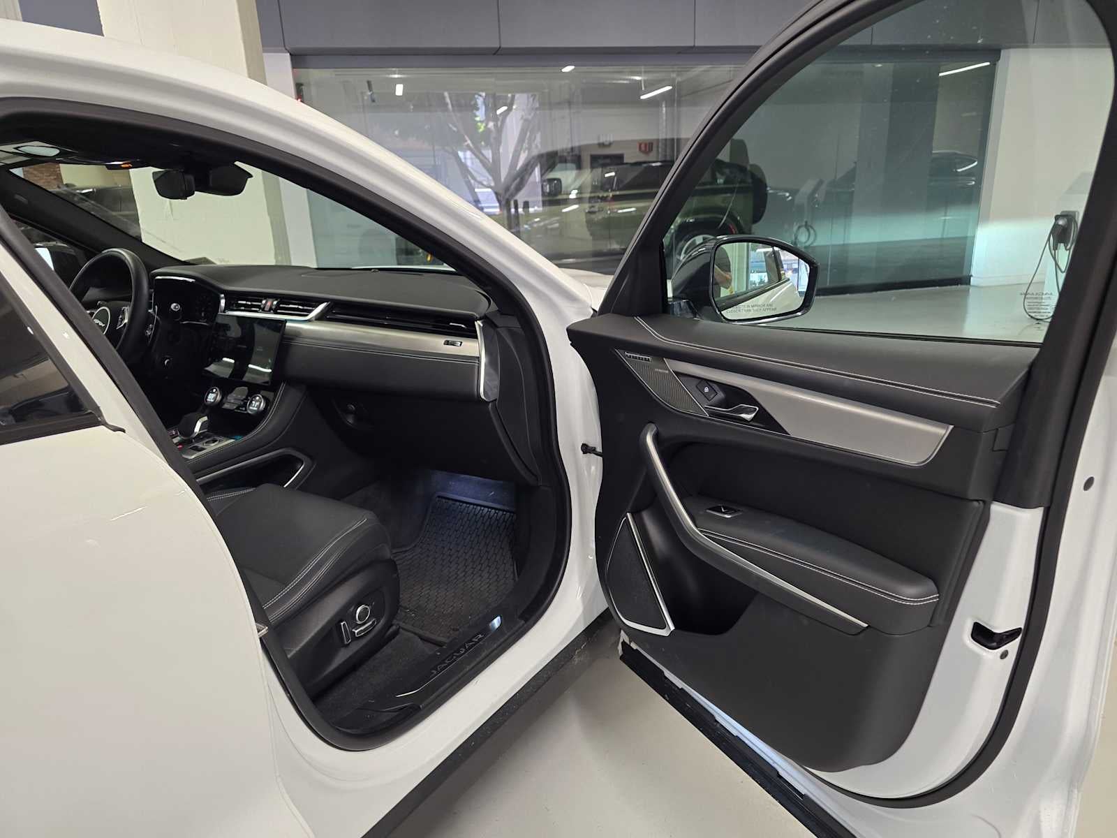 2026 Jaguar F-PACE R-Dynamic S