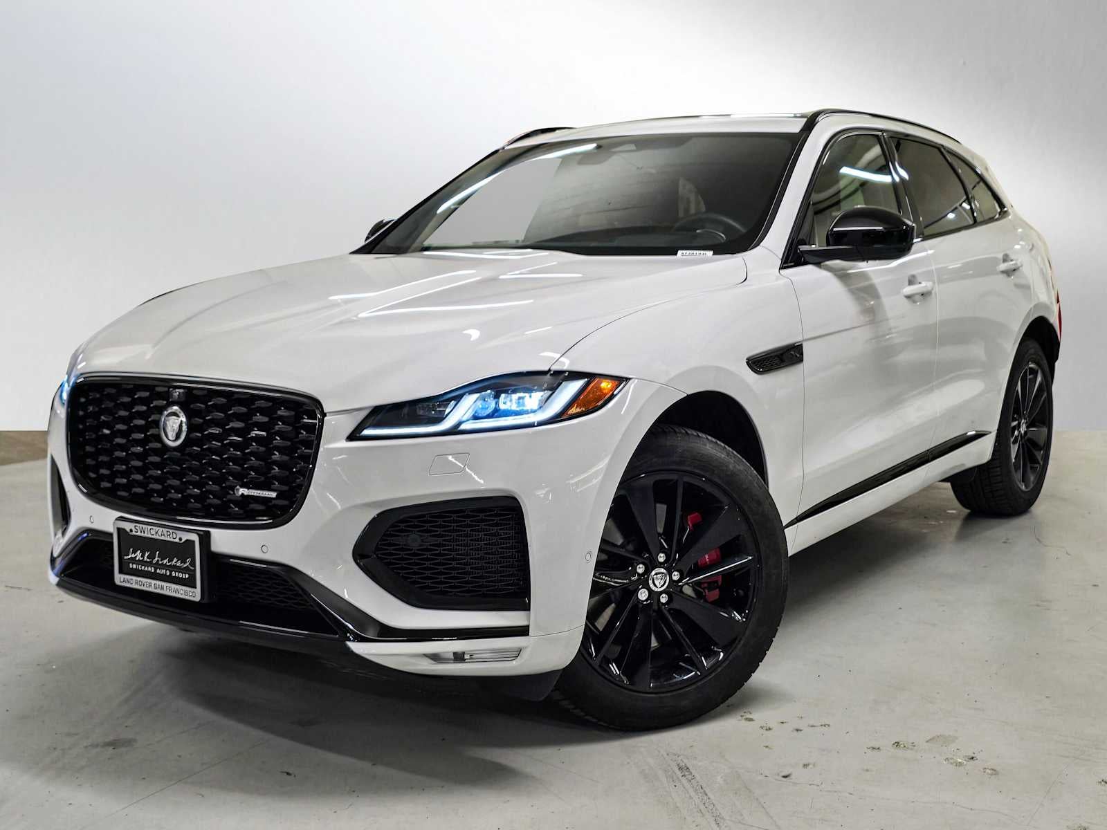 2025 Jaguar F-PACE R-Dynamic S