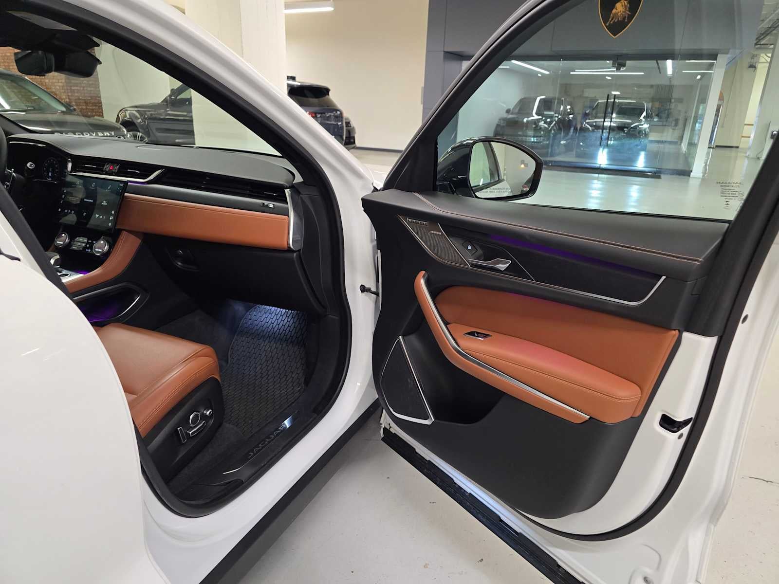 2025 Jaguar F-PACE R-Dynamic S