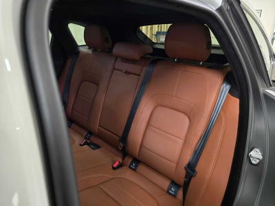 2025 Jaguar F-PACE R-Dynamic S