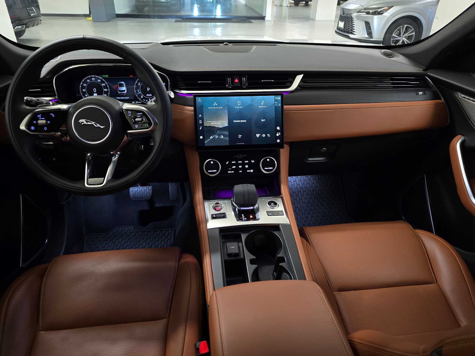 2025 Jaguar F-PACE R-Dynamic S