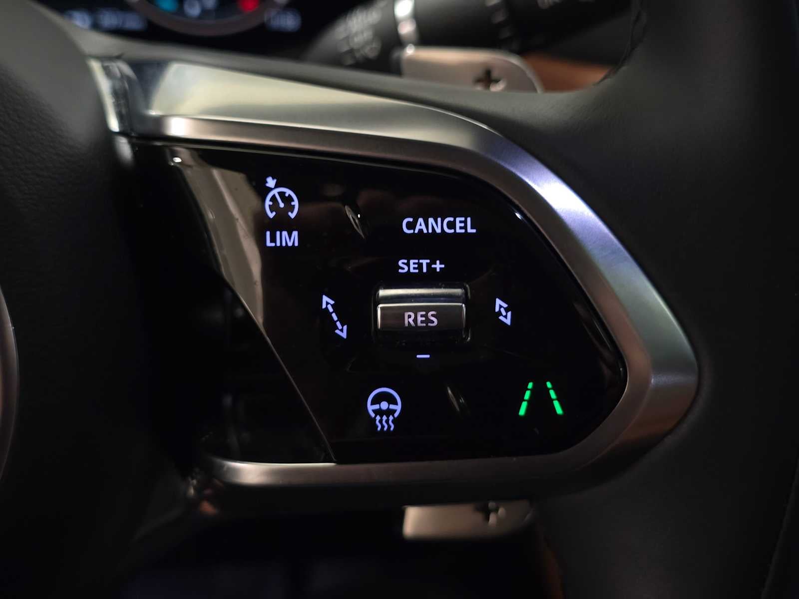 2025 Jaguar F-PACE R-Dynamic S