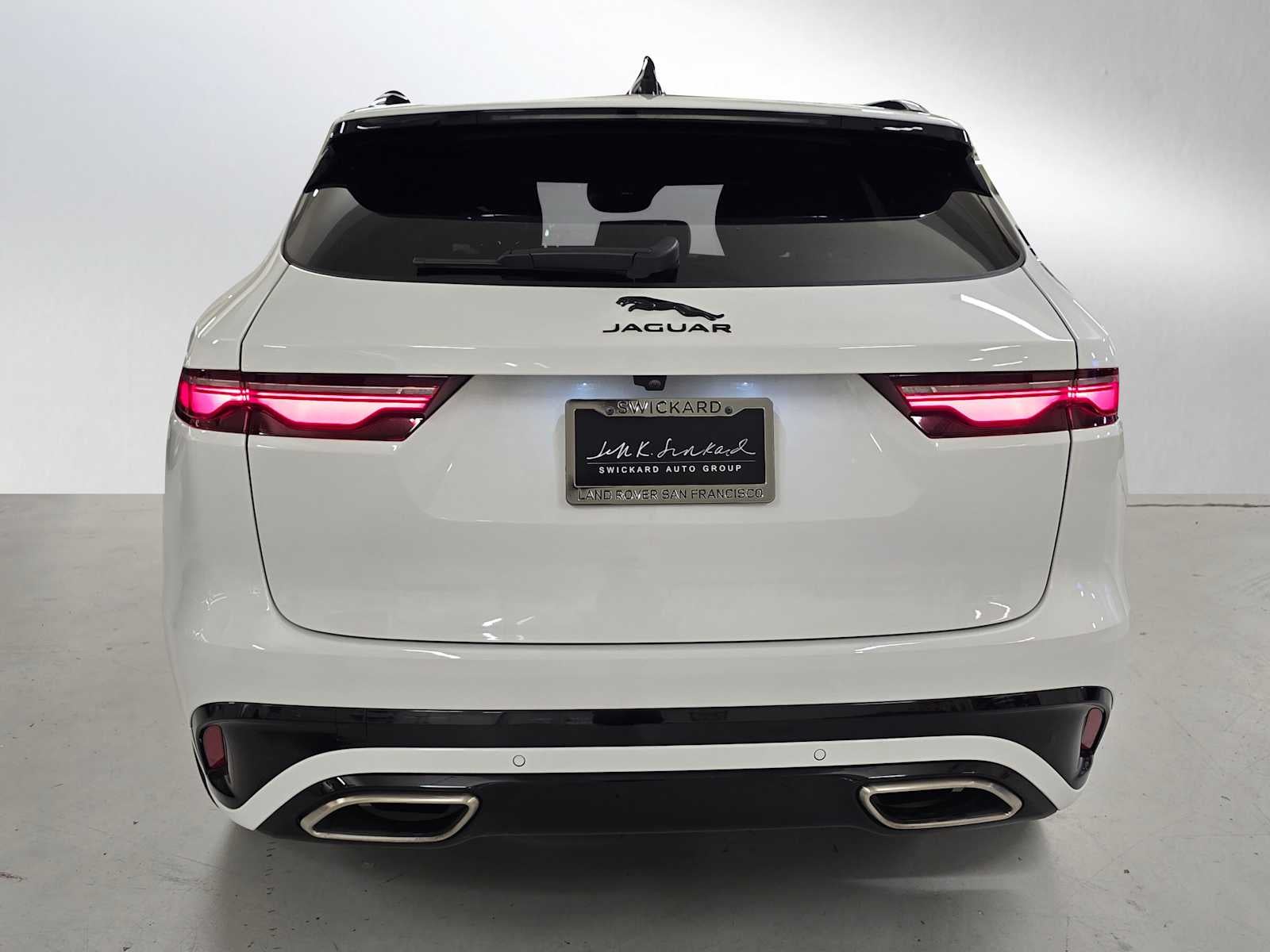 2025 Jaguar F-PACE R-Dynamic S