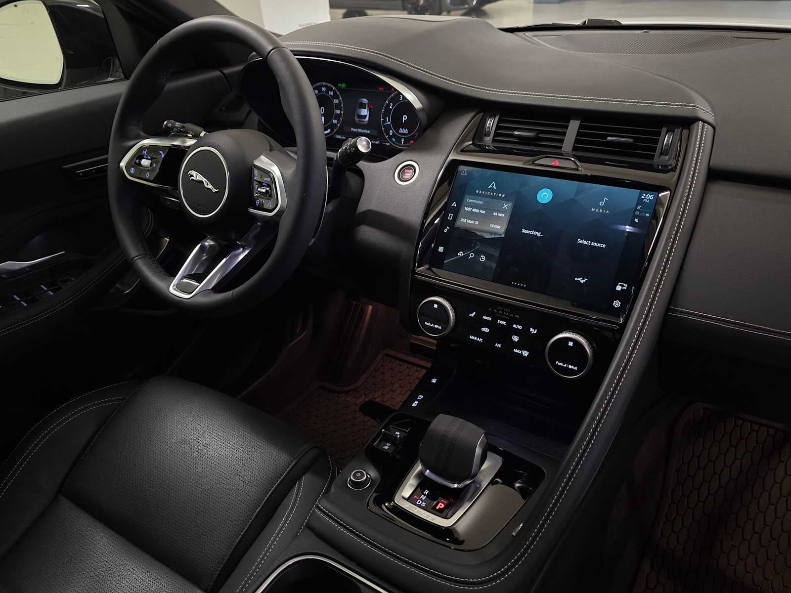 2024 Jaguar E-PACE R-Dynamic SE