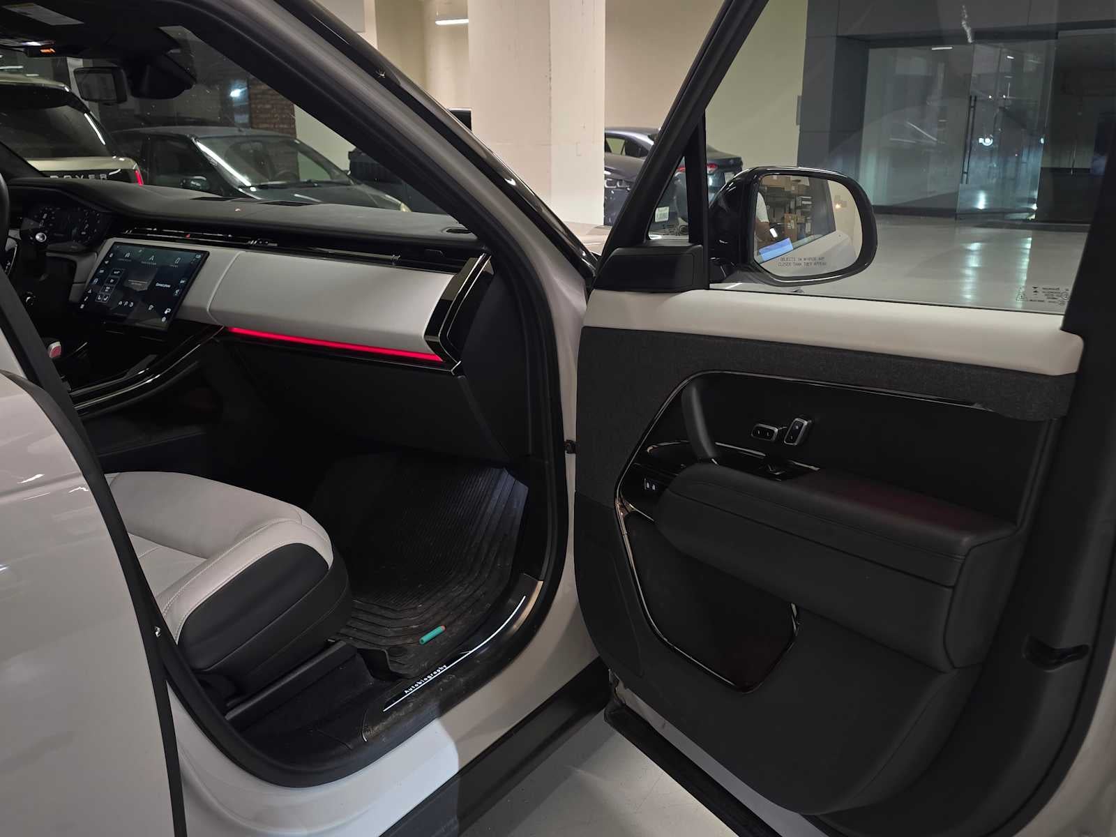 2025 Land Rover Range Rover Sport Autobiography