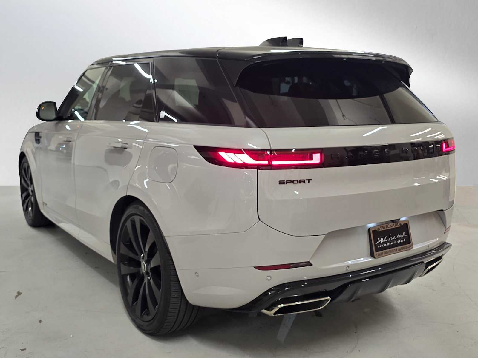 2025 Land Rover Range Rover Sport Autobiography