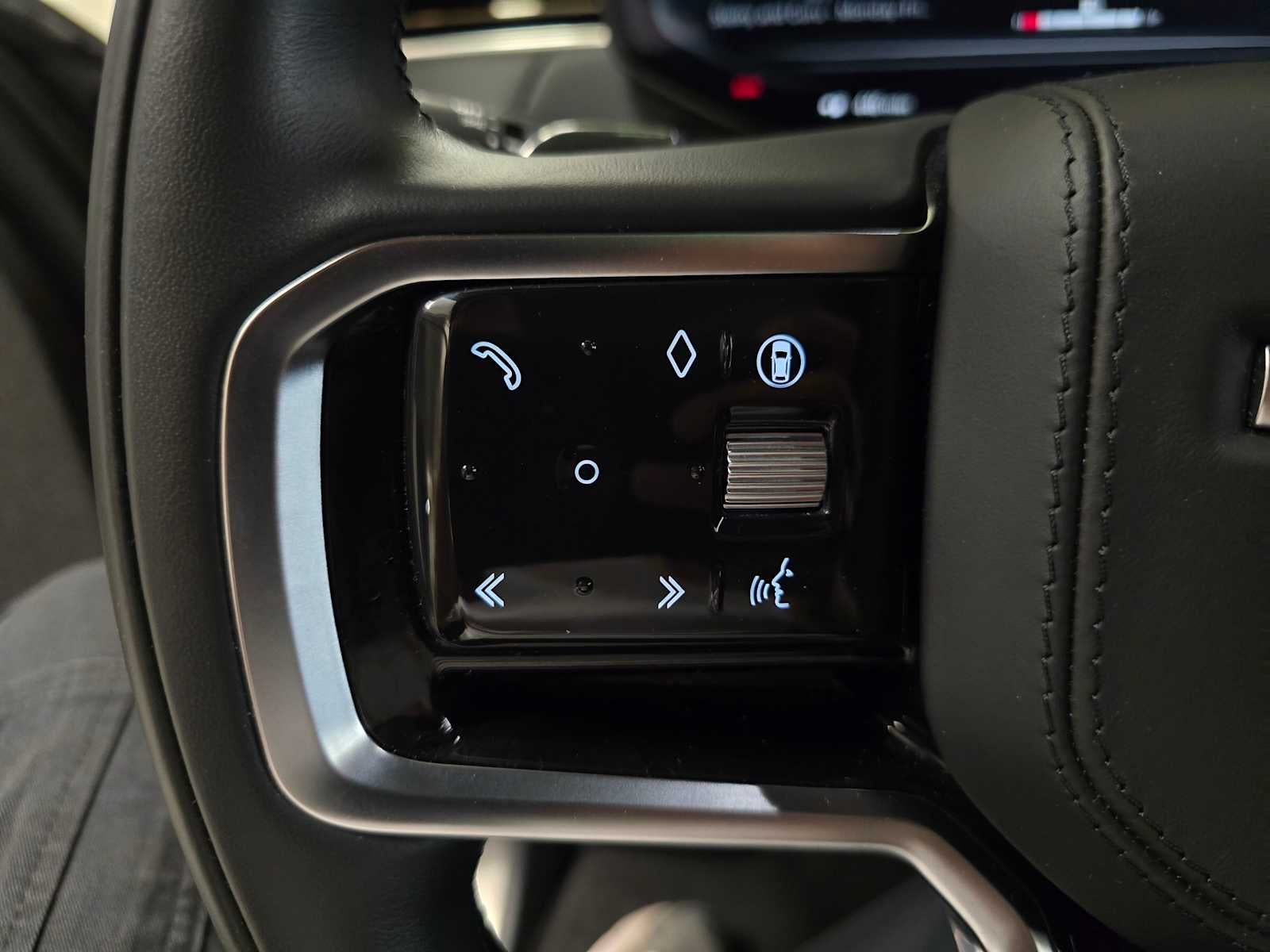 2025 Land Rover Range Rover Sport S