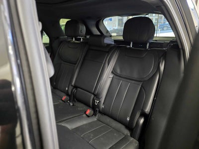 2025 Land Rover Range Rover Sport SE
