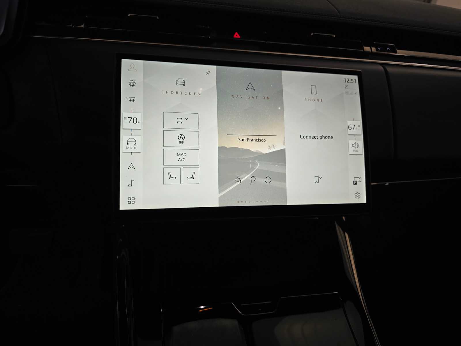 2025 Land Rover Range Rover Sport SE