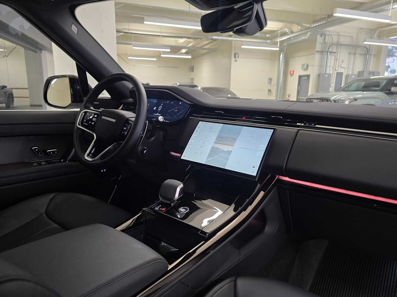 2025 Land Rover Range Rover Sport SE