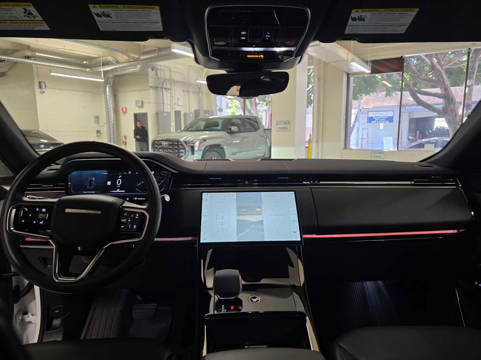 2025 Land Rover Range Rover Sport SE