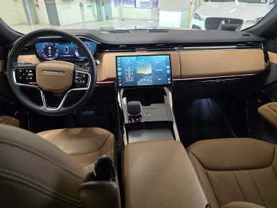 2025 Land Rover Range Rover Sport SE
