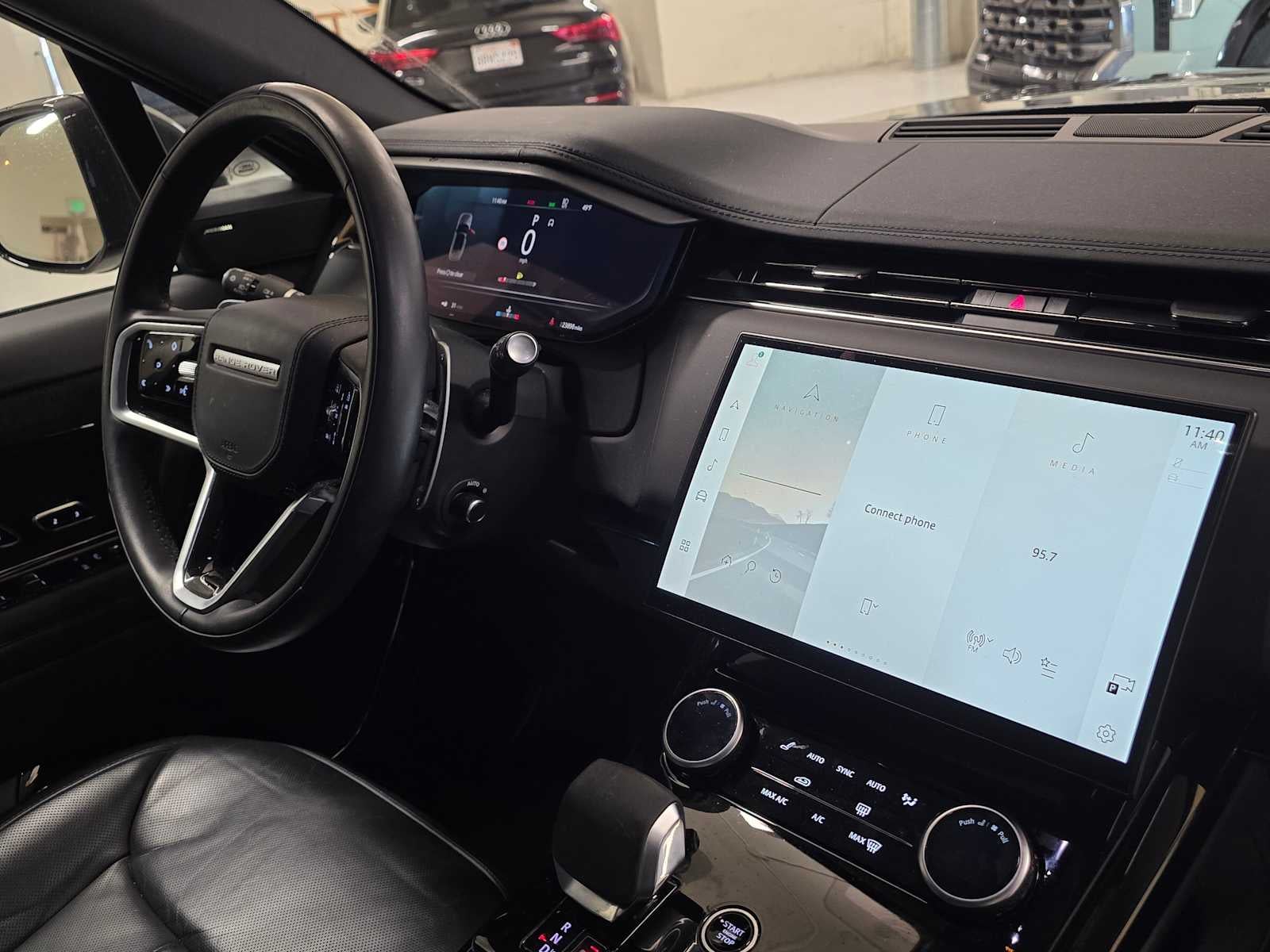 2023 Land Rover Range Rover Sport SE