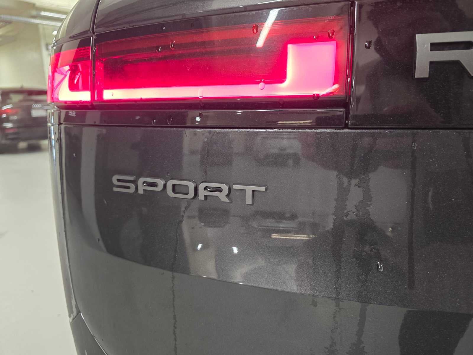 2023 Land Rover Range Rover Sport SE