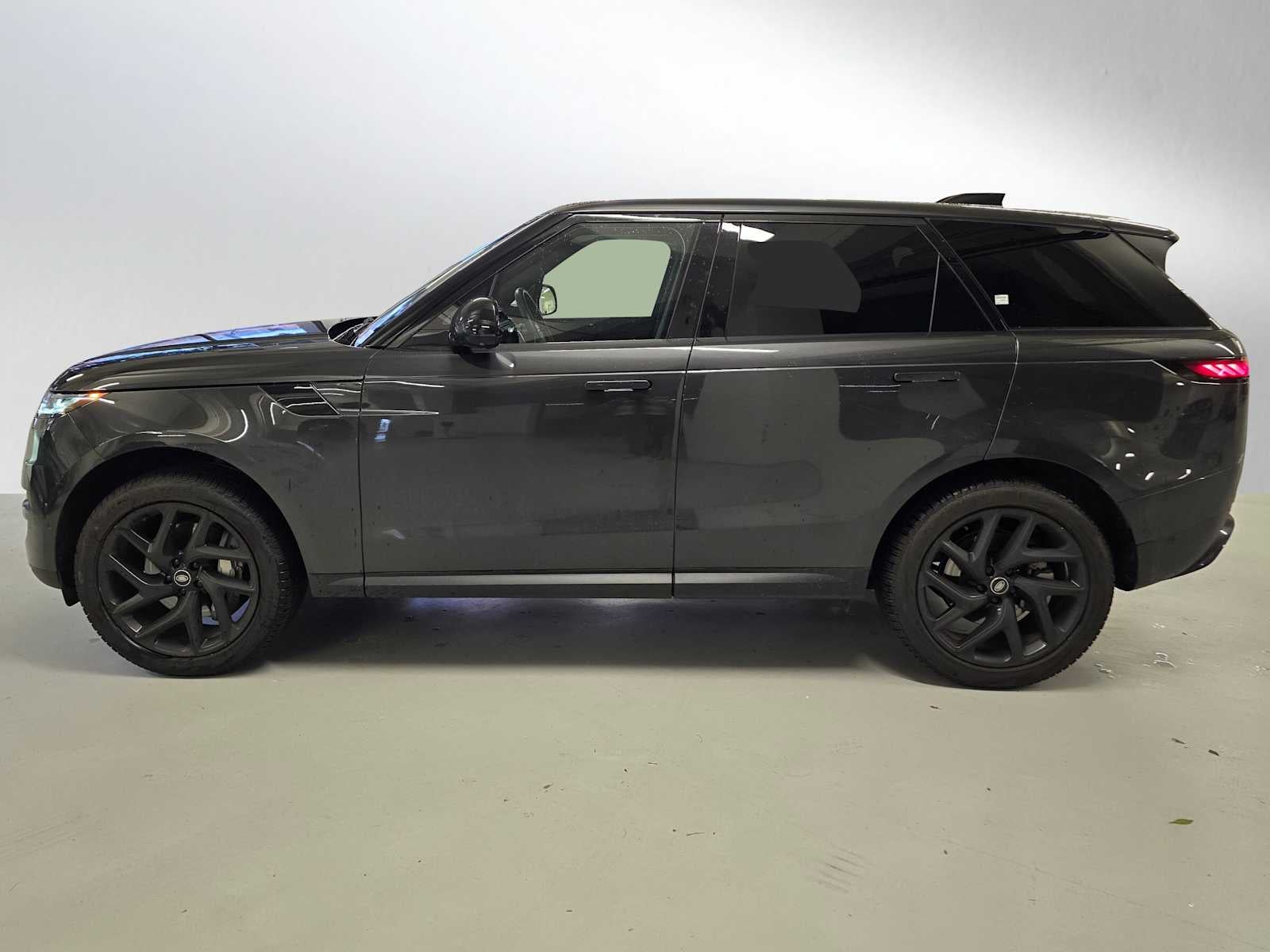2023 Land Rover Range Rover Sport SE