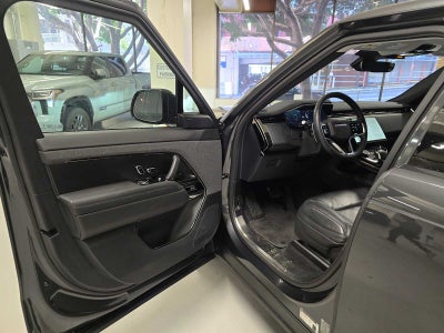 2023 Land Rover Range Rover Sport SE