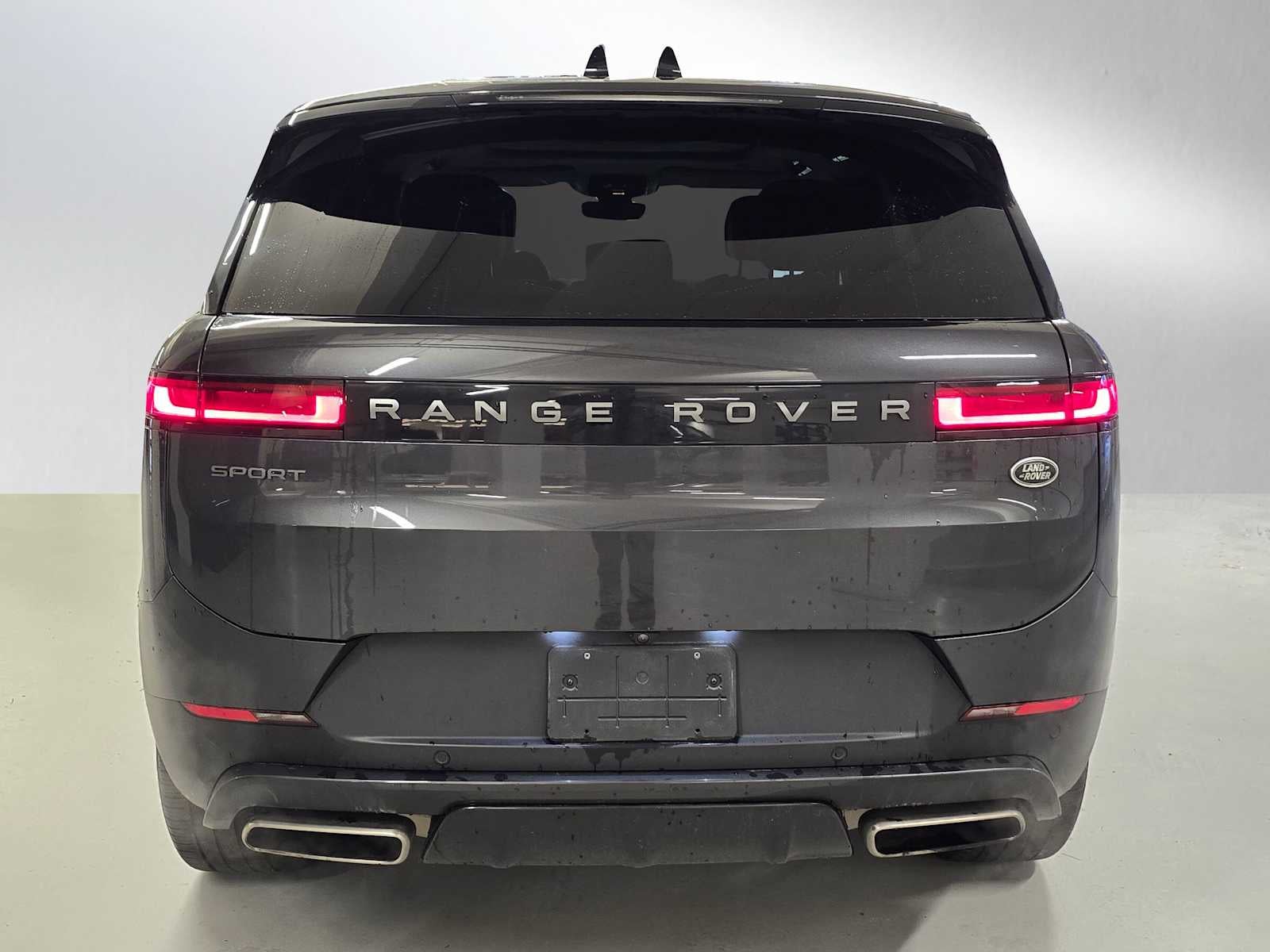 2023 Land Rover Range Rover Sport SE