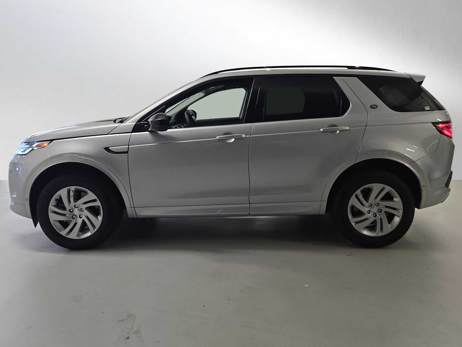 2025 Land Rover Discovery Sport S