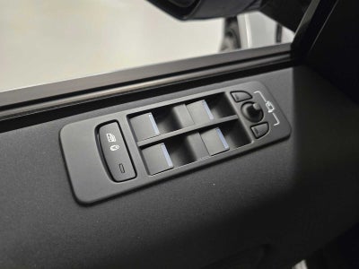 2025 Land Rover Discovery Sport S