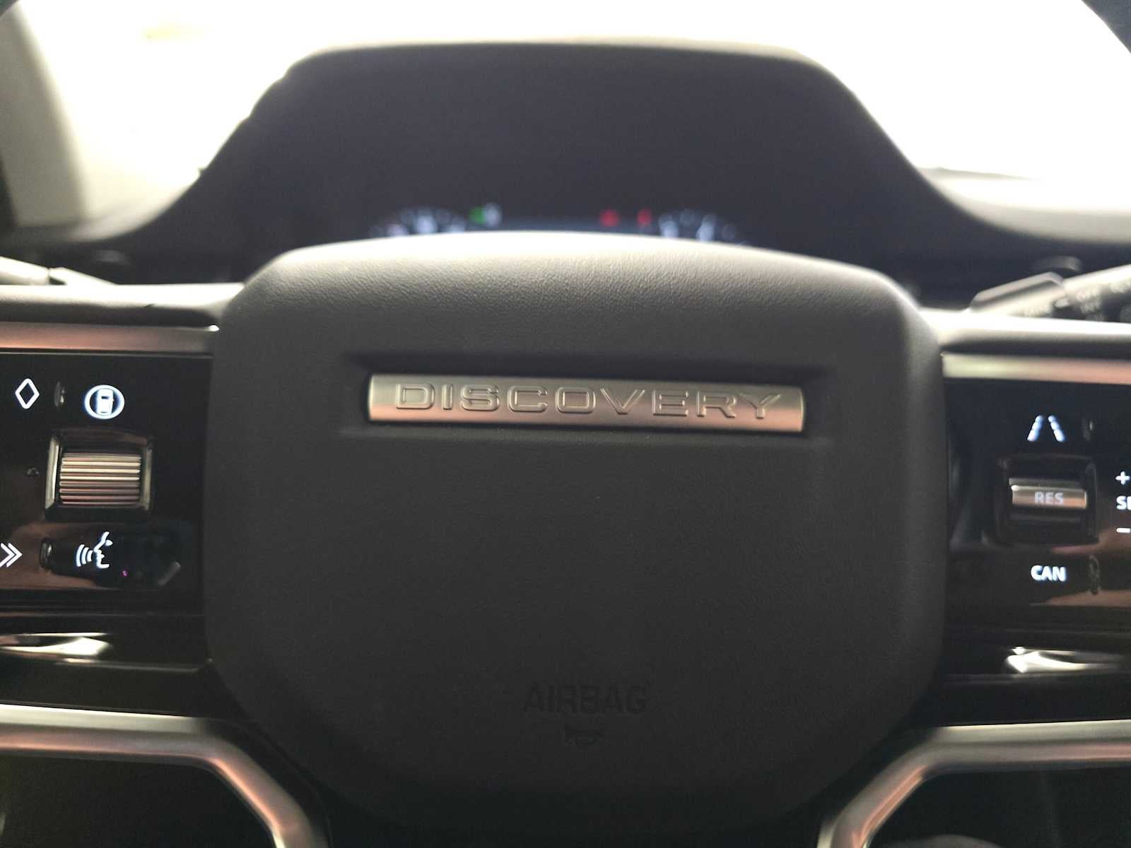 2025 Land Rover Discovery Sport S