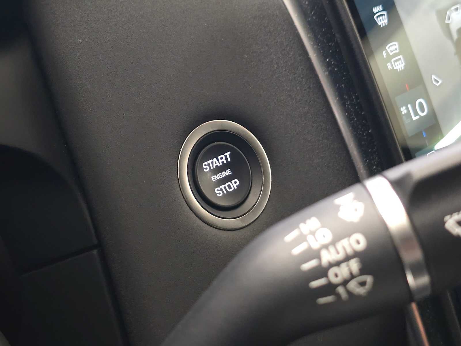 2025 Land Rover Discovery Sport S