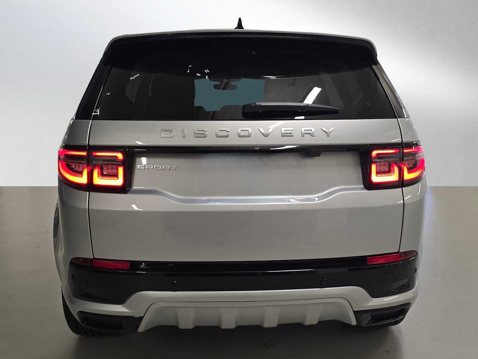 2025 Land Rover Discovery Sport S