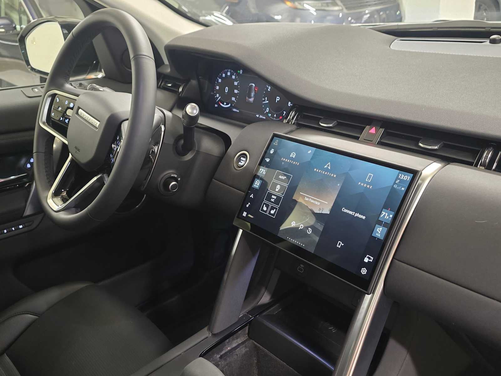 2025 Land Rover Discovery Sport S