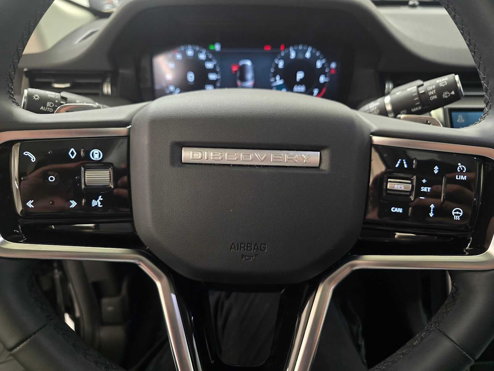 2025 Land Rover Discovery Sport S